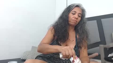 Snapshot of brenda_velasquez chatting on December 2024 11:48:01 PM BRENDA VELASQUEZ online show from December 2024 11:48:01 PM