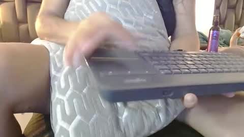 Snapshot of brenda_velasquez chatting on January 2025 02:04:01 AM BRENDA VELASQUEZ online show from January 2025 02:04:01 AM