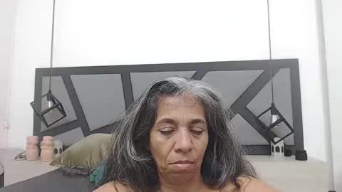 Snapshot of brenda_velasquez chatting on March 2025 12:44:01 AM BRENDA VELASQUEZ online show from March 2025 12:44:01 AM