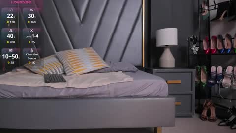 Brenda Time Schedule 0600 - 1400 GMT-5 online show from November 2025 11:09:02 AM