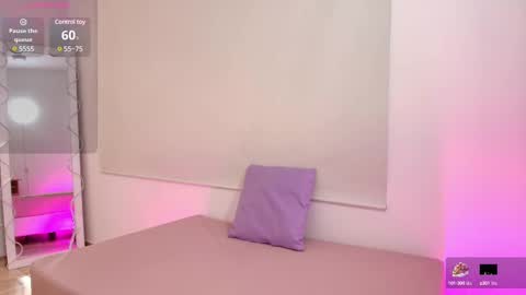 BRENDDA  online show from February 2025 03:43:02 AM