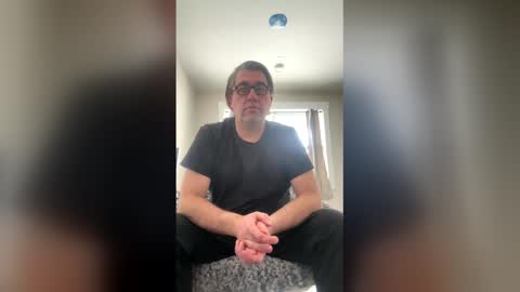 brentis1976 online show from March 2026 05:19:02 PM