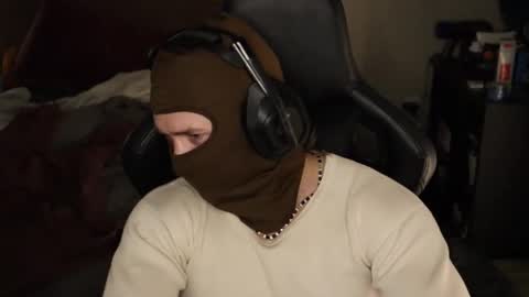 brentonverde online show from November 2025 10:14:01 PM