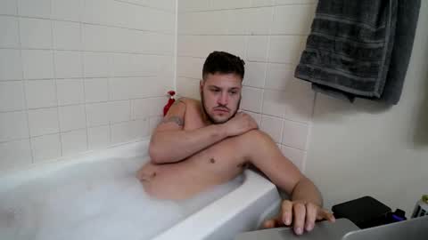 brettbwc89 online show from December 2024 08:27:02 PM