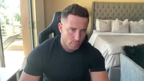 Snapshot of brettmycles chatting on October 2025 06:38:02 PM Brett Mycles online show from October 2025 06:38:02 PM