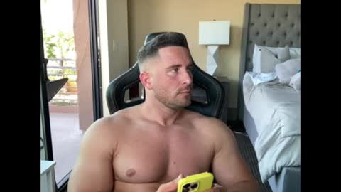 Snapshot of brettmycles chatting on October 2025 11:27:02 PM Brett Mycles online show from October 2025 11:27:02 PM