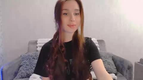 bri_fox online show from February 2026 08:23:01 PM