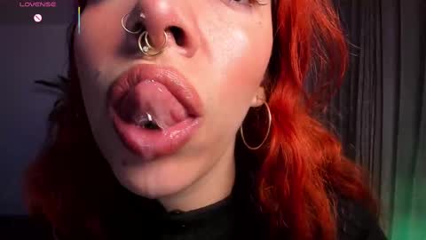 Snapshot of bri_von_dhara_ chatting on September 2025 10:04:01 AM Bri online show from September 2025 10:04:01 AM