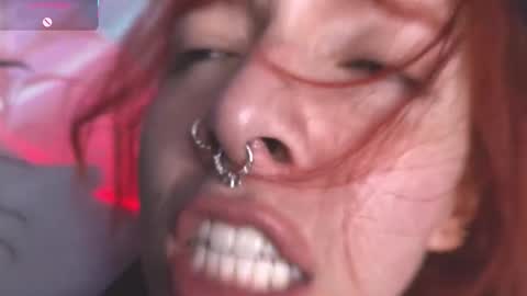 Bri  online show from November 2025 10:08:02 PM