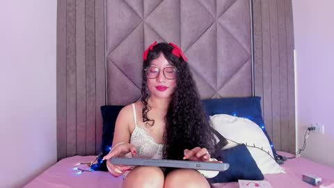 B R I A  online show from February 2025 09:05:02 AM