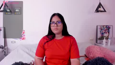 Snapshot of briana_goldd chatting on May 2026 03:33:02 AM Brianna online show from May 2026 03:33:02 AM