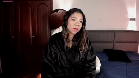 Snapshot of briana_james__ chatting on January 2025 12:19:02 PM Briana online show from January 2025 12:19:02 PM
