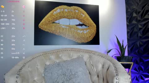 BRIANA online show from January 2025 09:51:01 PM