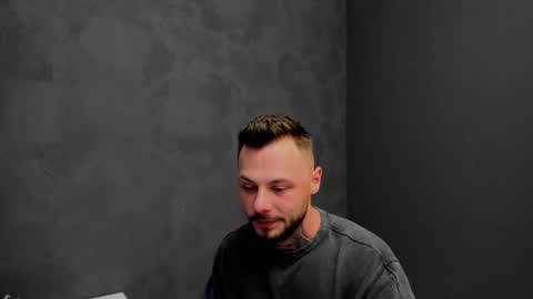 Snapshot of brianhunts chatting on January 2025 06:00:01 AM Brian online show from January 2025 06:00:01 AM