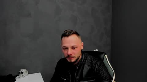 Snapshot of brianhunts chatting on February 2025 05:51:01 AM Brian online show from February 2025 05:51:01 AM