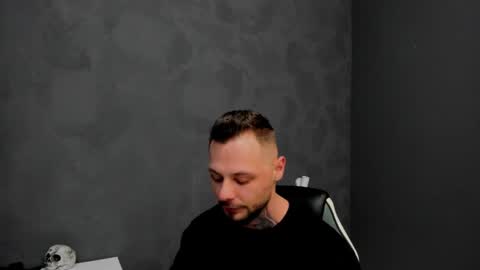 Snapshot of brianhunts chatting on February 2025 05:50:02 AM Brian online show from February 2025 05:50:02 AM