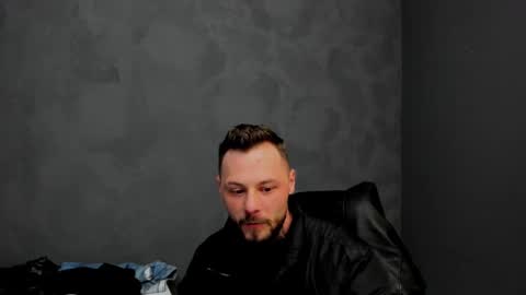 Snapshot of brianhunts chatting on February 2025 06:53:02 AM Brian online show from February 2025 06:53:02 AM