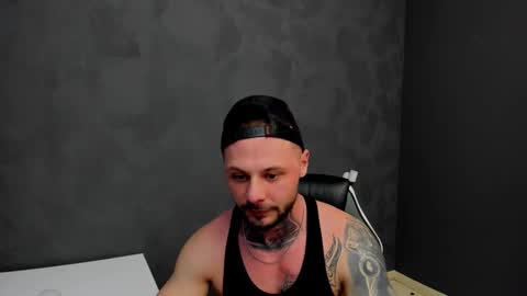 Snapshot of brianhunts chatting on March 2025 12:52:01 PM Brian online show from March 2025 12:52:01 PM