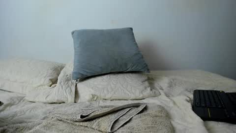 brianna_fallingangel online show from December 2025 04:17:01 AM