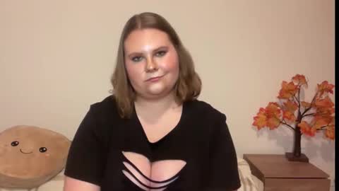 Brianna online show from November 2025 10:53:02 PM