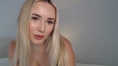 Snapshot of bridgetjean chatting on June 2026 12:39:01 AM Bridget Jean online show from June 2026 12:39:01 AM