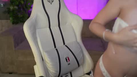 Diamonds Girls online show from September 2025 06:24:01 PM