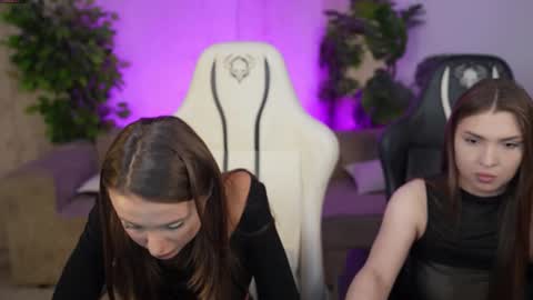 Diamonds Girls online show from October 2025 08:00:01 AM