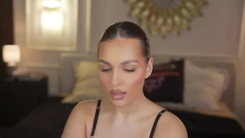 Diamonds Girls online show from April 2026 07:07:02 PM