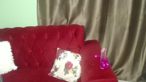 Snapshot of brightebony chatting on December 2024 10:01:02 AM Bright online show from December 2024 10:01:02 AM