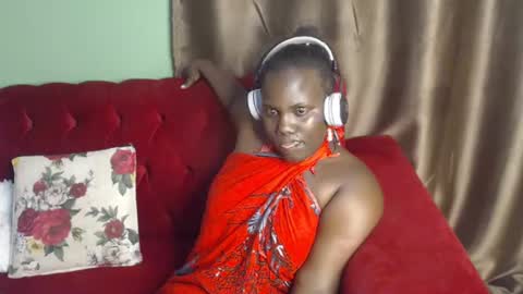 Snapshot of brightebony chatting on January 2025 07:51:02 PM Bright online show from January 2025 07:51:02 PM