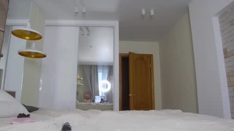 Amina Adelina online show from January 2025 05:10:01 AM