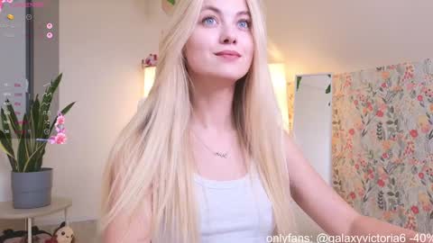 Snapshot of brilliantvictoria chatting on November 2025 01:02:01 PM Vi. online show from November 2025 01:02:01 PM