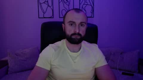 brindlefly69 online show from February 2026 11:49:01 AM