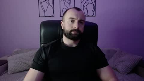 brindlefly69 online show from April 2026 10:24:02 AM