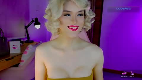 Snapshot of brionatop chatting on September 2025 12:15:01 AM brionatop online show from September 2025 12:15:01 AM