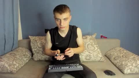 bristlebback online show from September 2025 03:48:02 PM