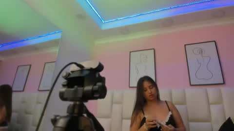 Snapshot of britaniaantonelli chatting on June 2026 12:18:01 PM Britania Antonelli online show from June 2026 12:18:01 PM