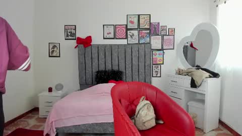 britannie_ online show from June 2026 01:24:02 PM