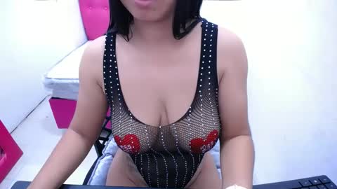 britanyx1 online show from February 2025 02:35:02 PM