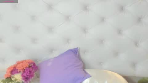 Snapshot of brithany_rousee chatting on December 2024 07:17:01 PM Brithany Rousee online show from December 2024 07:17:01 PM