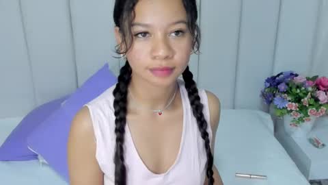 Snapshot of brithany_rousee chatting on February 2025 10:33:01 PM Brithany Rousee online show from February 2025 10:33:01 PM