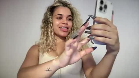 brithneysquirt online show from December 2025 06:32:01 AM