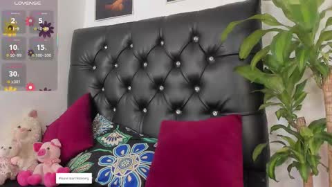 Snapshot of britney_rose13 chatting on September 2025 12:16:01 AM britney rose online show from September 2025 12:16:01 AM