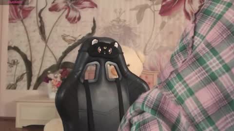 britneybarker online show from November 2025 01:04:02 AM