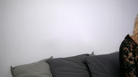 britneyhudson online show from October 2025 03:57:01 AM