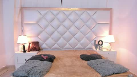 Brittany  online show from February 2026 06:59:02 PM