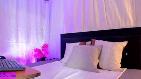   online show from February 2026 04:17:01 AM