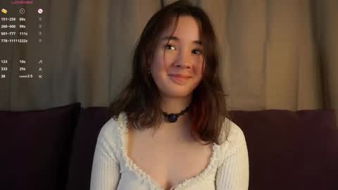 Lina online show from December 2025 12:25:01 PM