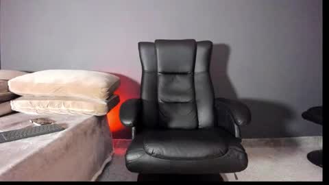 brockhurn_ online show from September 2025 12:59:01 AM