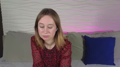 Brooke online show from October 2025 01:15:01 AM